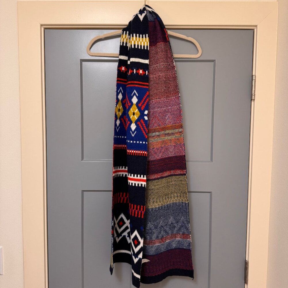 Colorful Patterned Fall/Winter Scarf - Picture 2 of 7